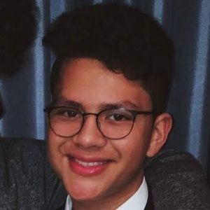 Meet your Posher, Diego